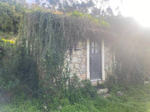 Casa Rústica Srº do Monte Leiria