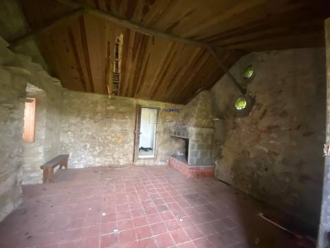 Casa Rústica Srº do Monte Leiria