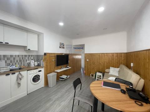 Moradia Bi-Familiar - Peniche.