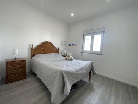 Moradia Bi-Familiar - Peniche.