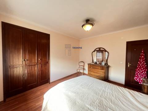 Moradia Bi-Familiar - Peniche.