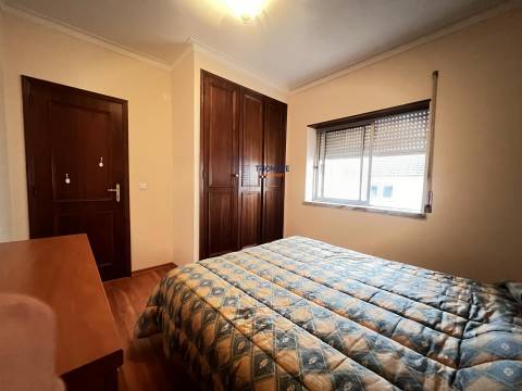 Moradia Bi-Familiar - Peniche.