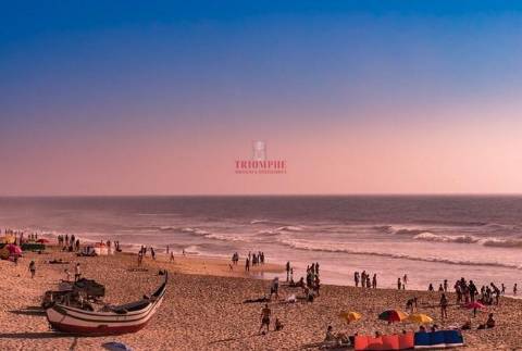  Moradia Moderna V4 com Garagem Box nos Parceiros