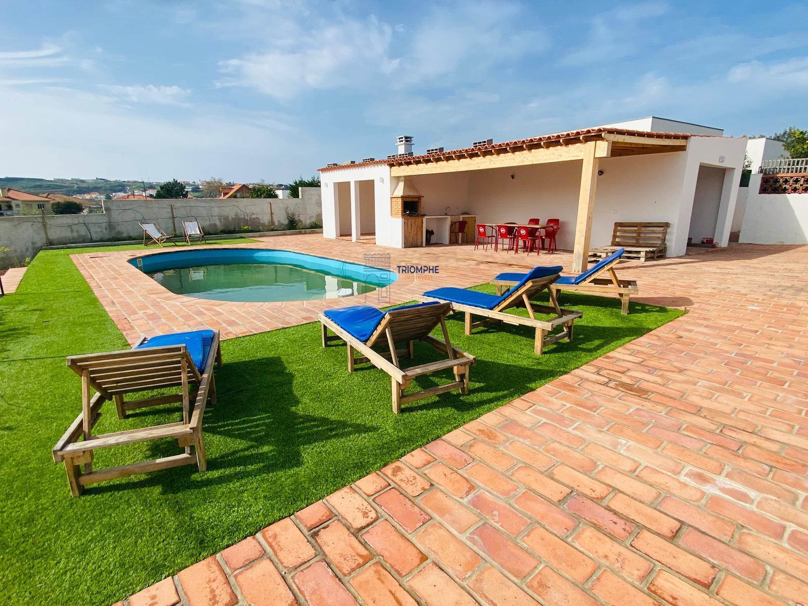 Moradia T2 com piscina, Caldas da Rainha