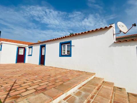 Moradia T2 com piscina, Caldas da Rainha