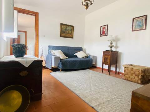 Moradia T2 com piscina, Caldas da Rainha