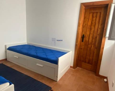 Moradia T2 com piscina, Caldas da Rainha