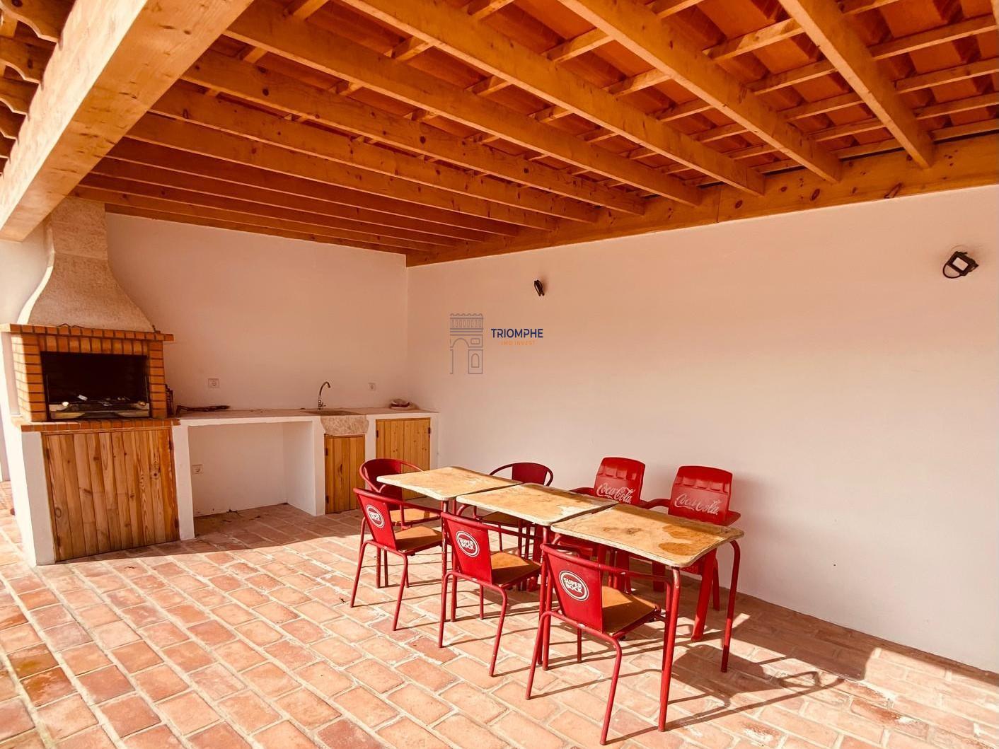 Moradia T2 com piscina, Caldas da Rainha
