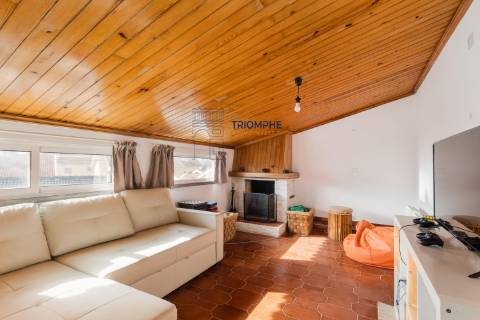 Moradia T3 renovada Porto Salvo, Oeiras