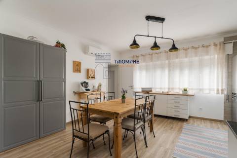 Moradia T3 renovada Porto Salvo, Oeiras