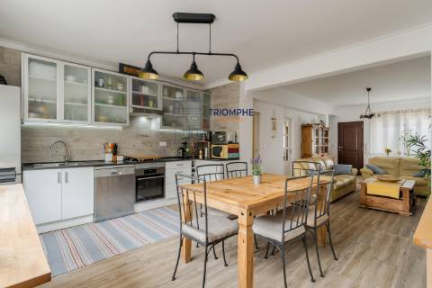 Moradia T3 renovada Porto Salvo, Oeiras