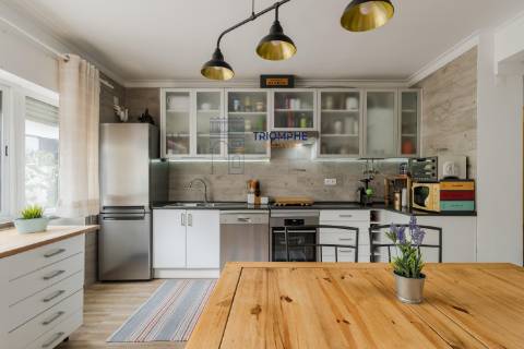 Moradia T3 renovada Porto Salvo, Oeiras