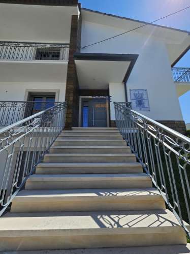 Moradia T5 Renovada na histórica cidade de Tomar