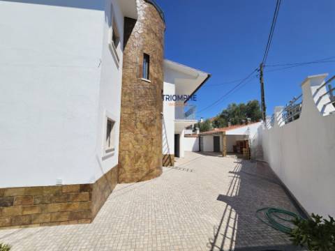 Moradia T5 Renovada na histórica cidade de Tomar