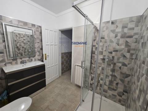 Moradia T5 Renovada na histórica cidade de Tomar