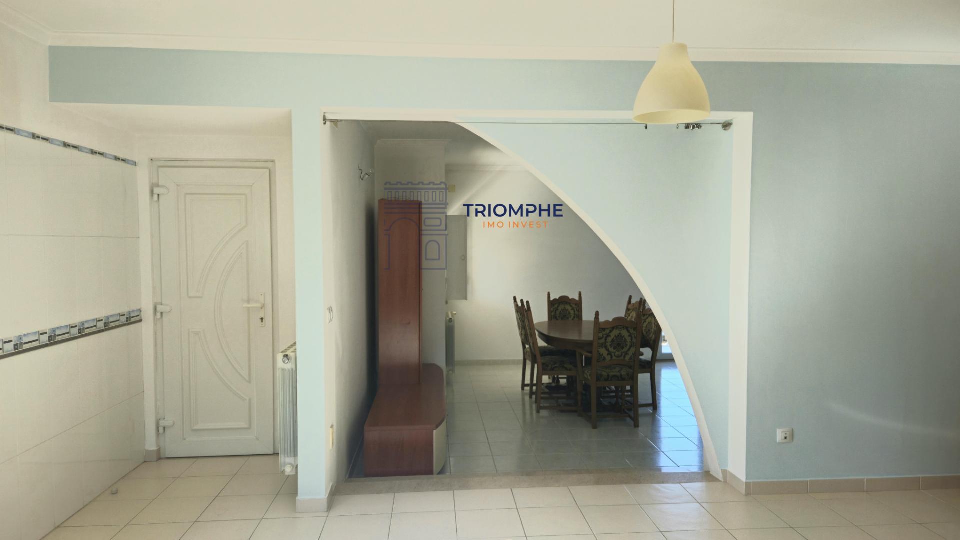 Moradia T5 Constância