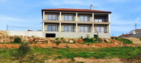 Moradia T5 em Alvorge, Ansião