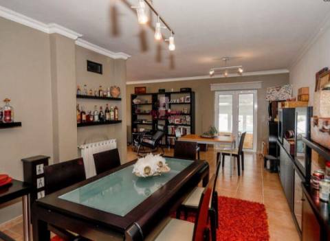 Moradia Geminada T4 em Coto, Caldas da Rainha