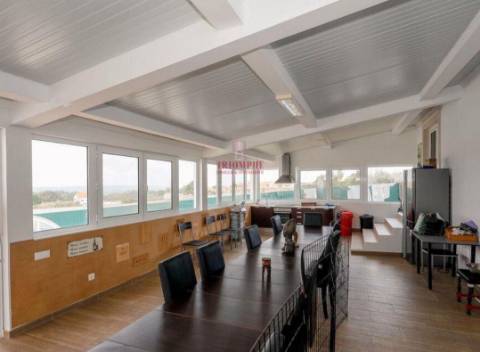 Moradia Geminada T4 em Coto, Caldas da Rainha