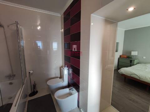 Moradia T4, Arquitetura Moderna, Porto de Mós