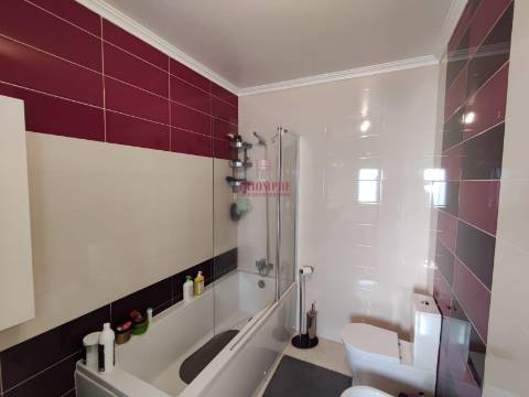 Moradia T4, Arquitetura Moderna, Porto de Mós