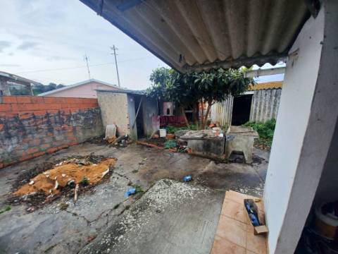 Moradia C/ Anexos P/ Restaurar, Pataias