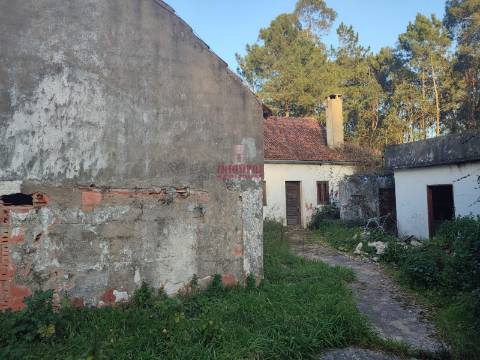 Moradia T3 Recuperar c/ Projeto São Mamede