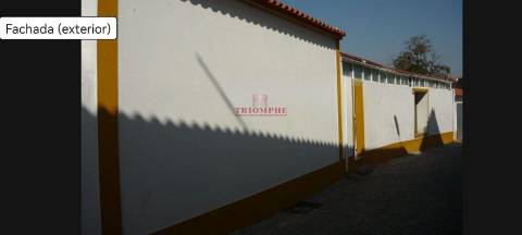 Moradia T4 + Área Comercial Gáfete, Crato