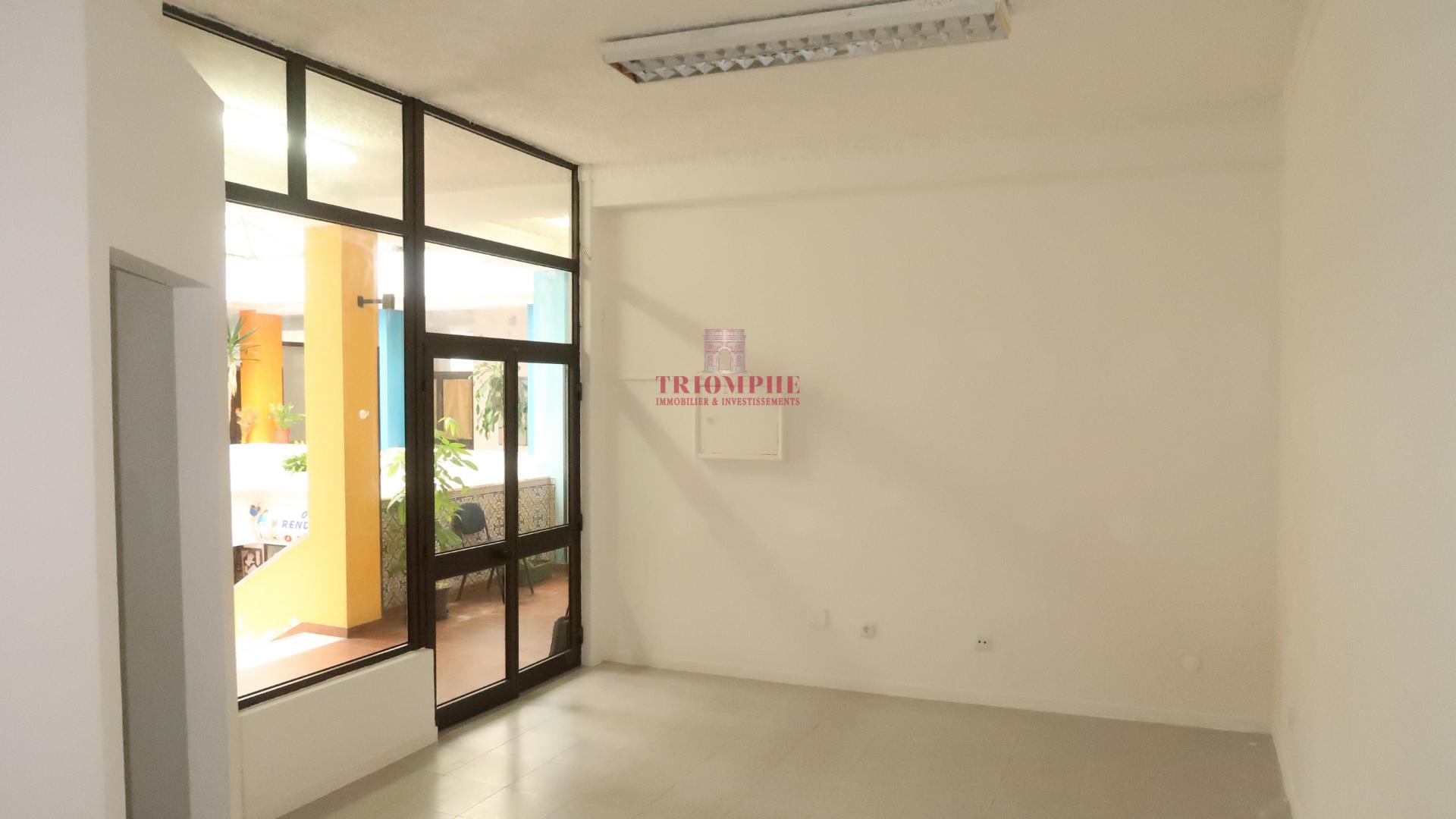 Loja C.Comercial São Pedro, Peniche 