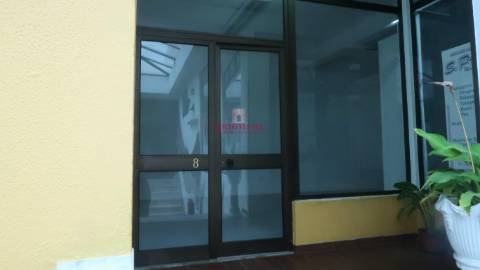 Loja C.Comercial São Pedro, Peniche 