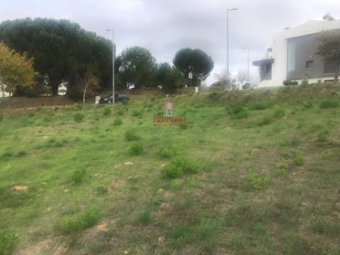 Terreno Urbano, 330m2, Entroncamento