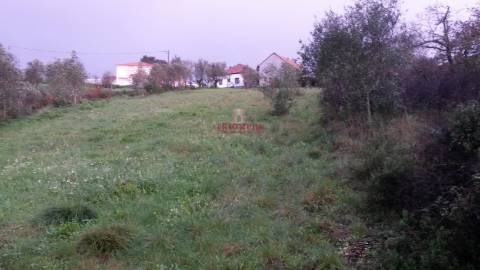 Terreno Urbanizável c/ Projeto Aprovado,1.900m2, Ourém