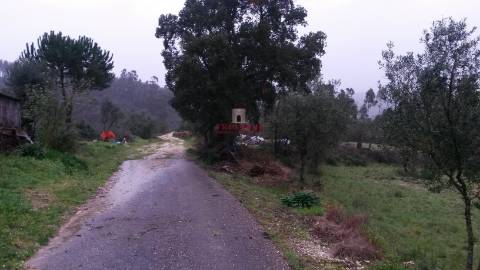 Terreno Urbanizável c/ Projeto Aprovado,1.900m2, Ourém