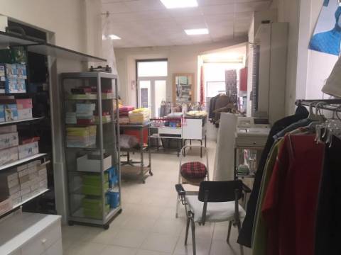 Prédio no centro histórico de São Martinho do Porto, para Reabilitação