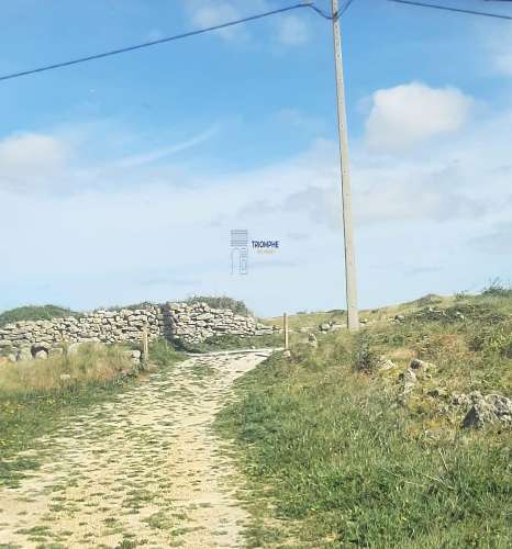 Terreno Rústico de 10320m2 em Sintra