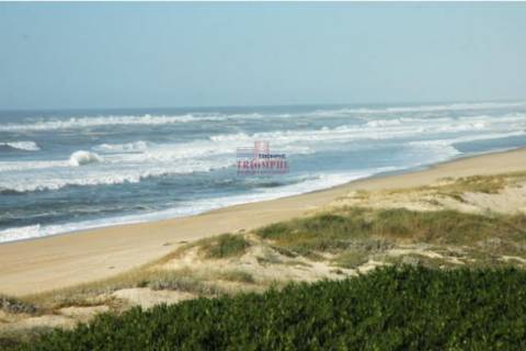 Lote de Terreno Urbano nas Gaeiras 388 m2