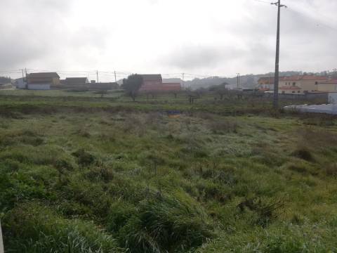 Terreno Urbano de 661 m² Nadadouro Caldas da  Rainha
