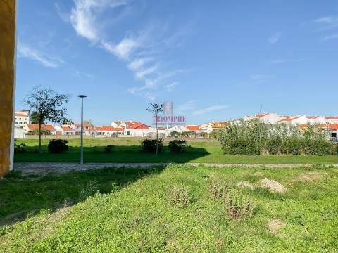 Terreno c/ projeto, Samora Correia