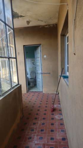 Prédio para recuperar centro de Avelar, Ansião