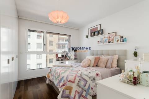 Apartamento T2 em Condomínio Fechado Lux Garden – junto ao Estádio da Luz