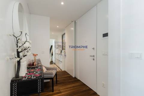 Apartamento T2 em Condomínio Fechado Lux Garden – junto ao Estádio da Luz