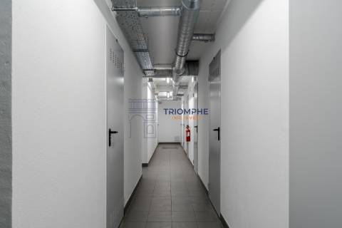 Apartamento T2 em Condomínio Fechado Lux Garden – junto ao Estádio da Luz