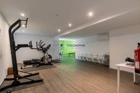 Apartamento T2 em Condomínio Fechado Lux Garden – junto ao Estádio da Luz