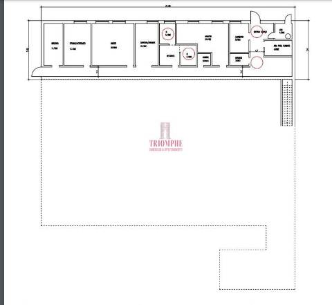 Armazém Industrial c/ 2.100m2 de Terreno, Mendiga, Porto de Mós