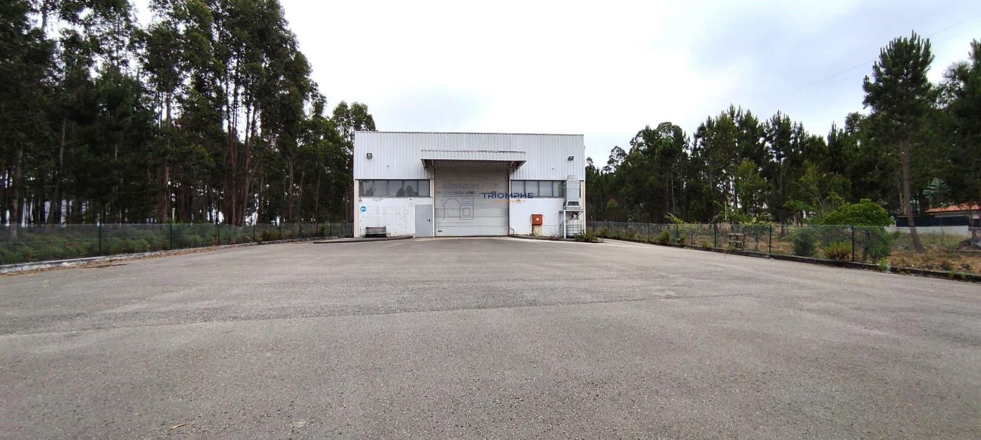 Armazém 718m2, 2 Pisos, 6 Salas Marinha Grande