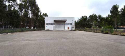 Armazém 718m2, 2 Pisos, 6 Salas Marinha Grande