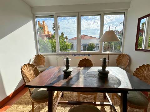 Apartamento T2 Estoril Parqueamento 1 viatura