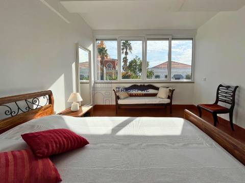 Apartamento T2 Estoril Parqueamento 1 viatura