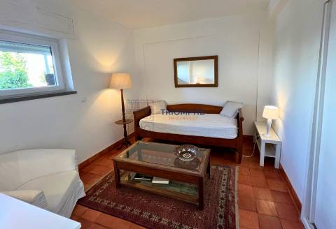 Apartamento T2 Estoril Parqueamento 1 viatura