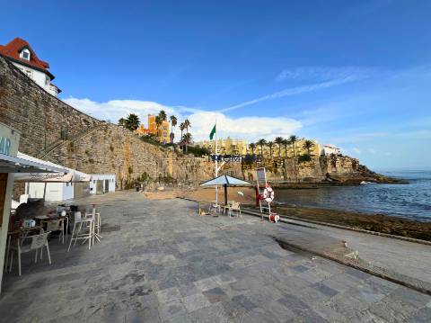 Apartamento T2 Estoril Parqueamento 1 viatura